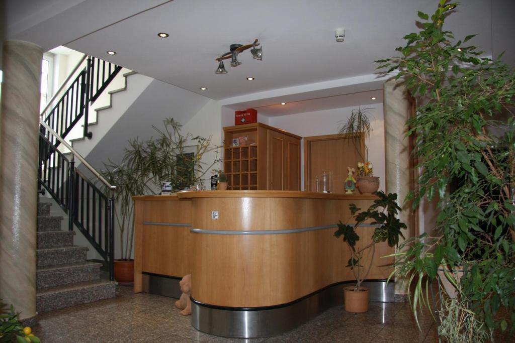 Hotel Gasthof Gruener Wald Hofheim am Taunus Exterior foto